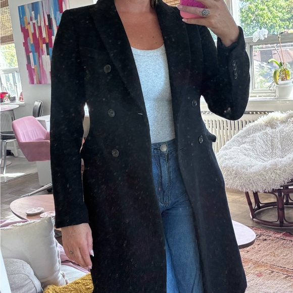 Black Winter Peacoat - Zara - Picture 2 of 7